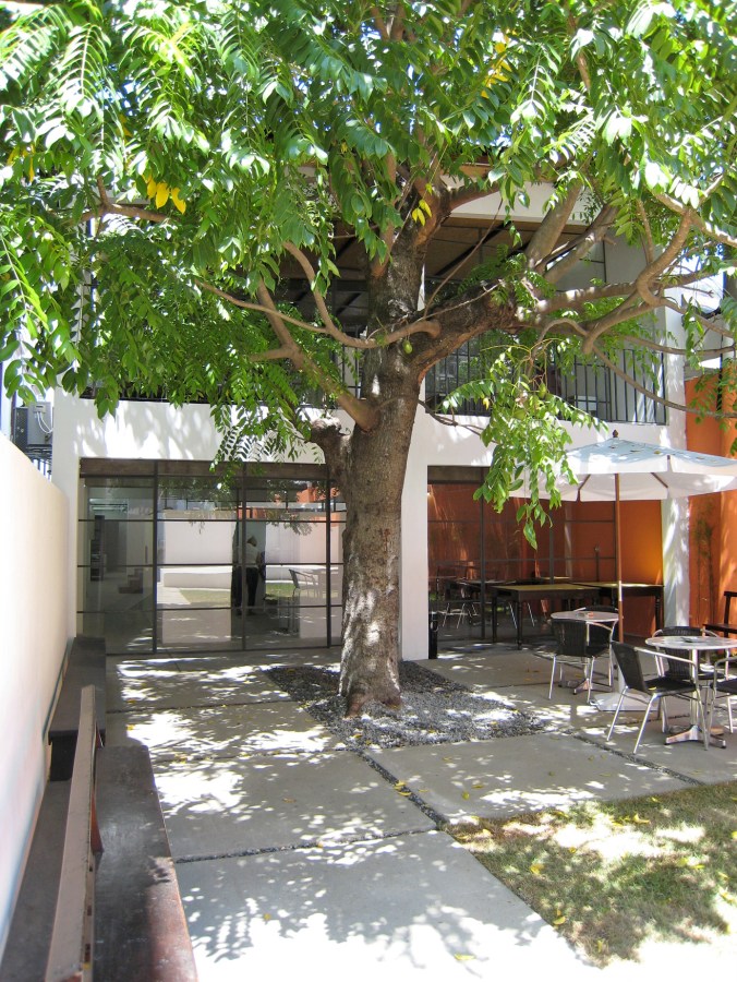 2007.03.27 01 Entrance view