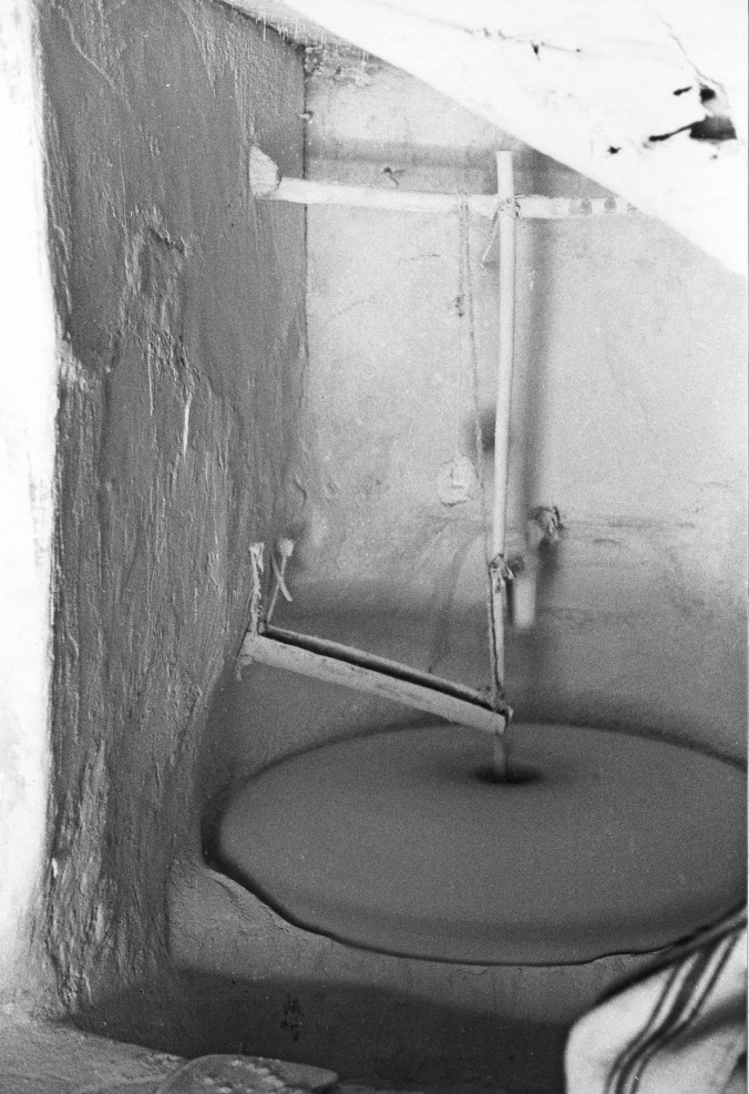 26 Asjiab Dariun 1977.11.15 roll 01-5 (?)