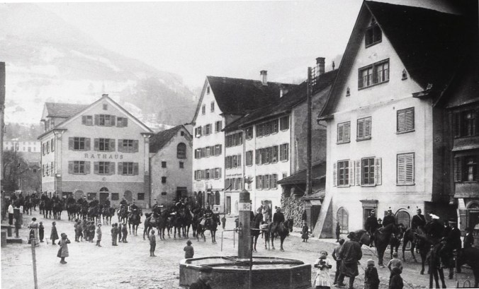 Dorfplatz.jpg 1,200*796 pixels